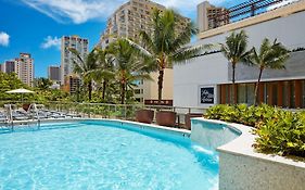 Hilton Garden Waikiki Beach
